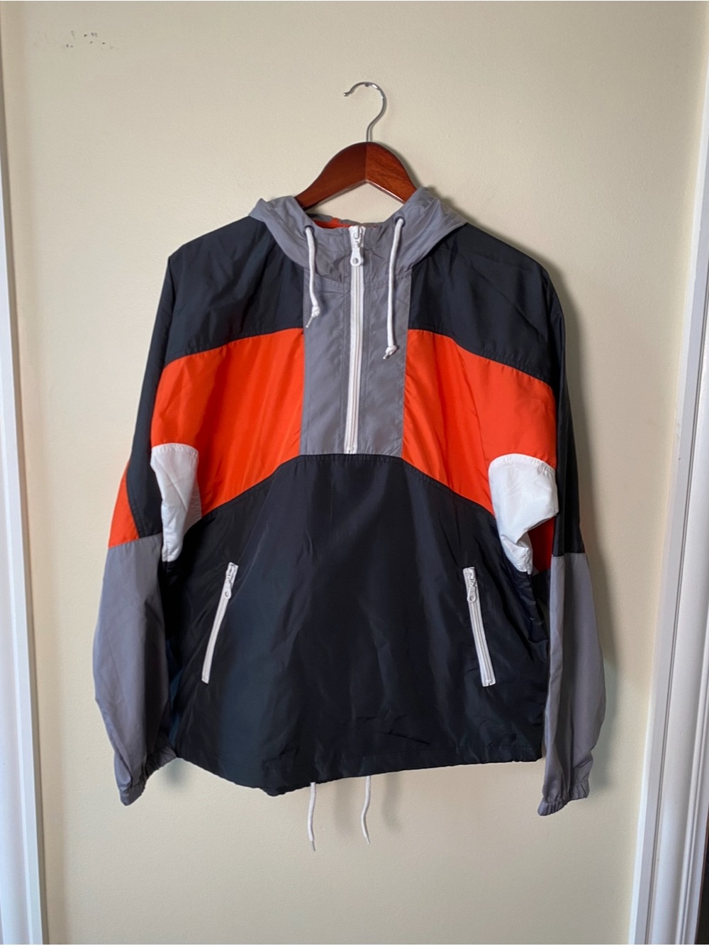 Urban Outfitters Men’s Quarter Zip Windbreaker Multi color Jacket Size Medium